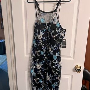 Brand new, guess ladies dress size 14 floral, netting